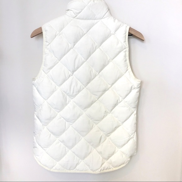 J. Crew Quilted Vest - Sz XS - Picture 2 of 3